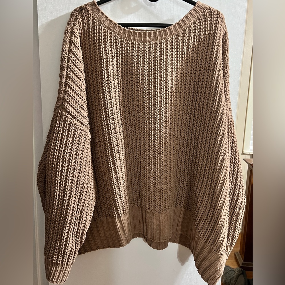 AE Slouchy Snowsoft Sweater